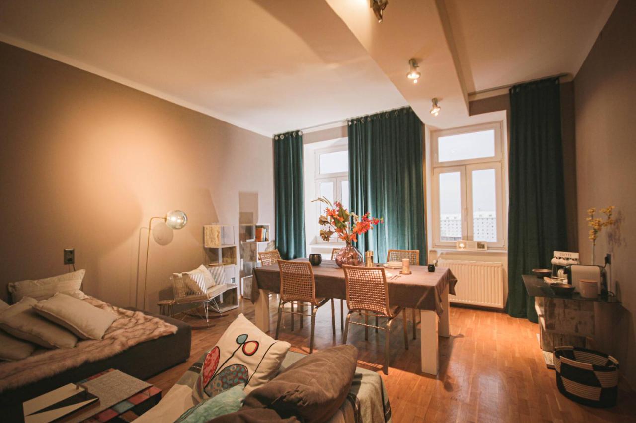Charming Apartment: Only 10 Minutes To The Center ウィーン エクステリア 写真