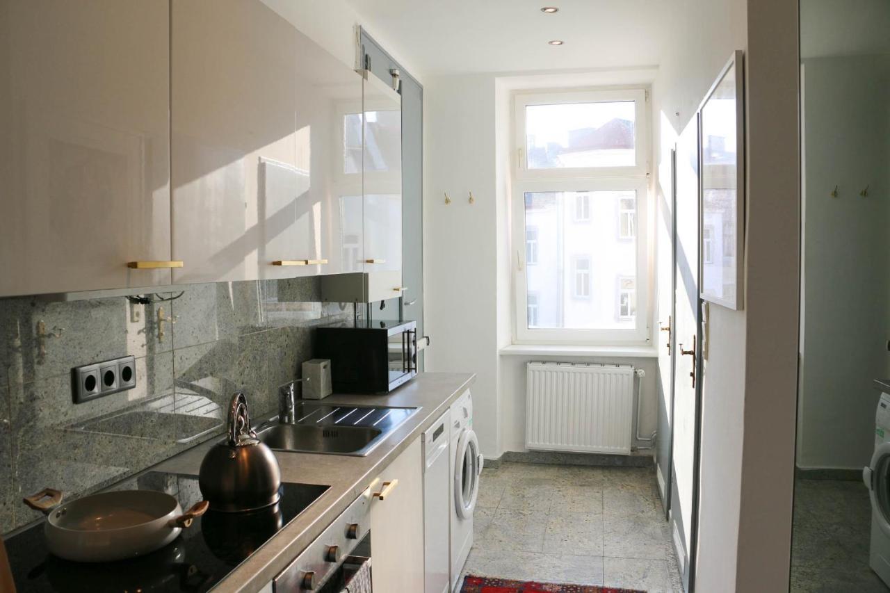 Charming Apartment: Only 10 Minutes To The Center ウィーン エクステリア 写真