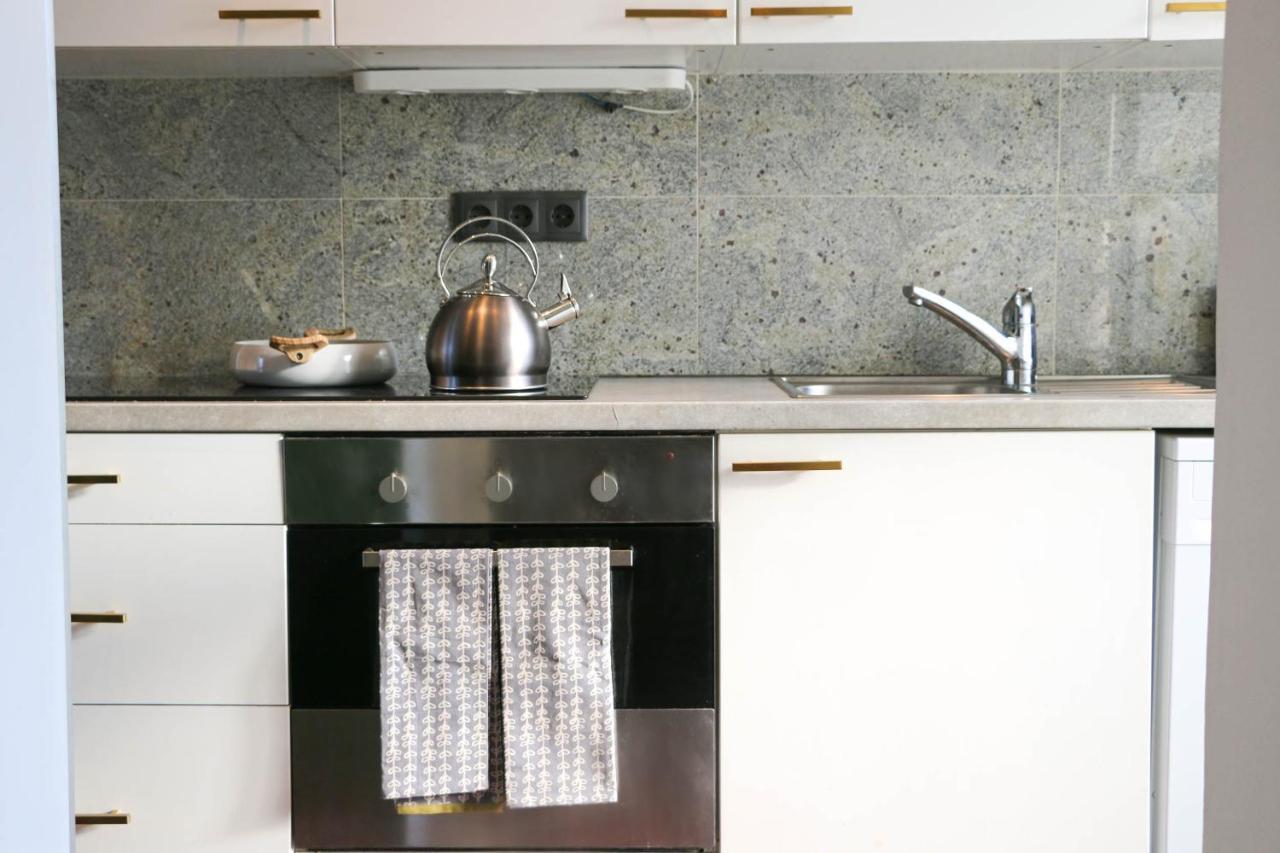 Charming Apartment: Only 10 Minutes To The Center ウィーン エクステリア 写真