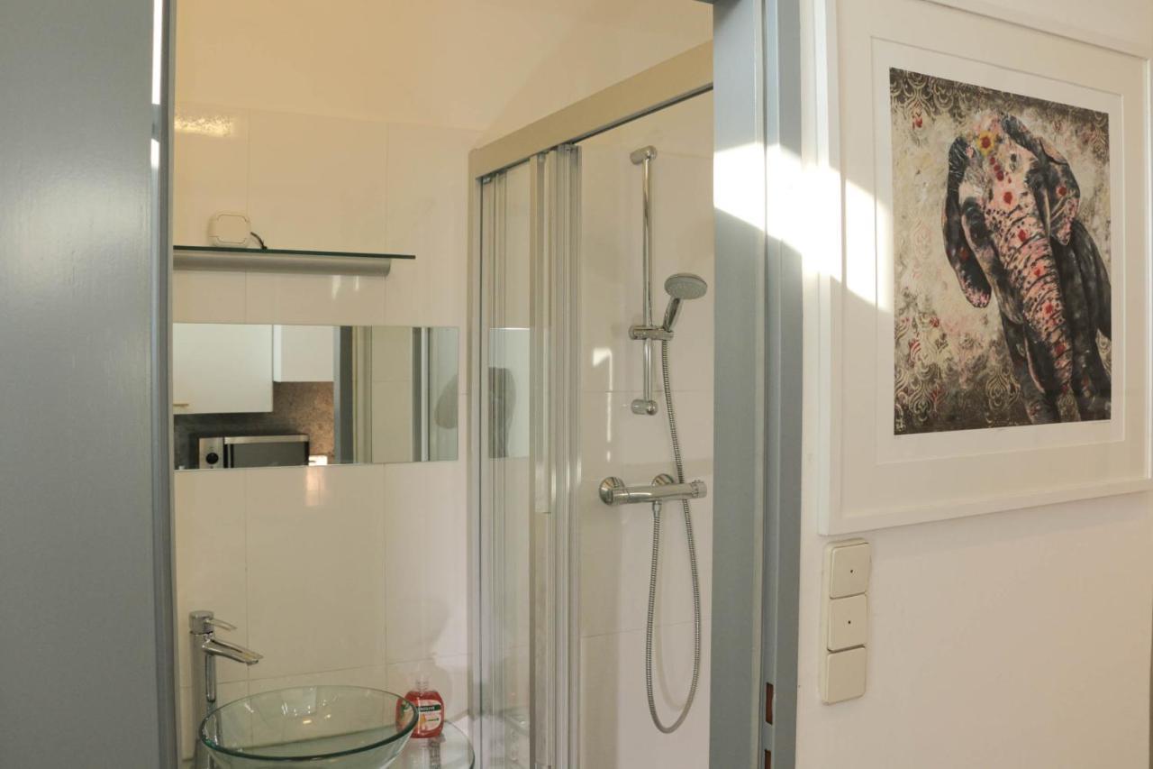 Charming Apartment: Only 10 Minutes To The Center ウィーン エクステリア 写真